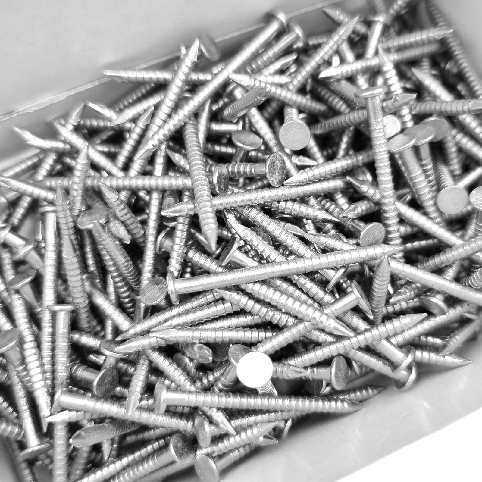 30mm Cladding Pins (250 Pack) - Image 6