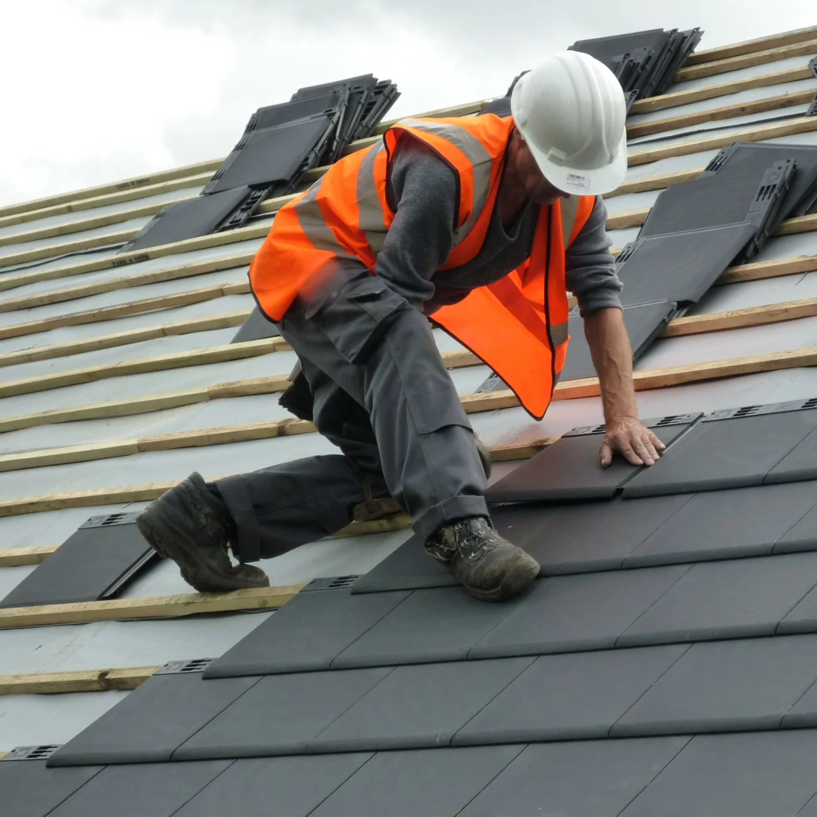 Envirotile Slate Half Tile - Image 6
