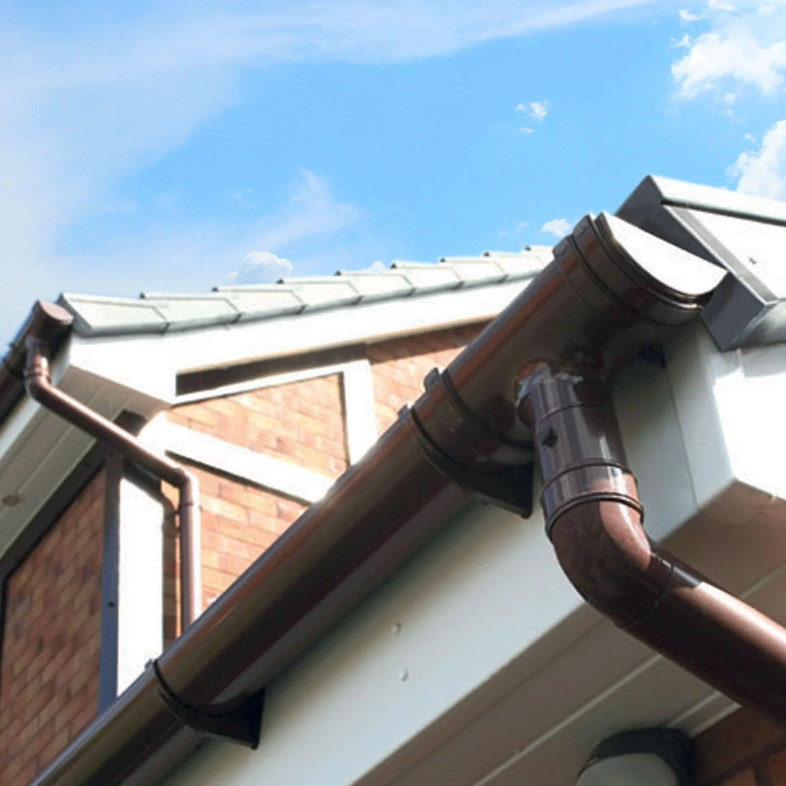 Marshall Tufflex RWA2 Half Round 135° Angle Gutter Corner - Image 4