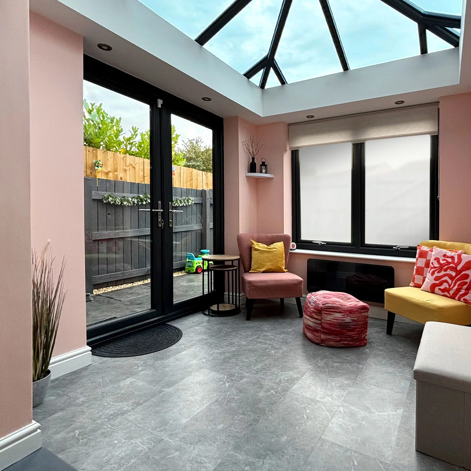 Clear/Satin Self-Cleaning Double-Glazed Toughened Glass Unit