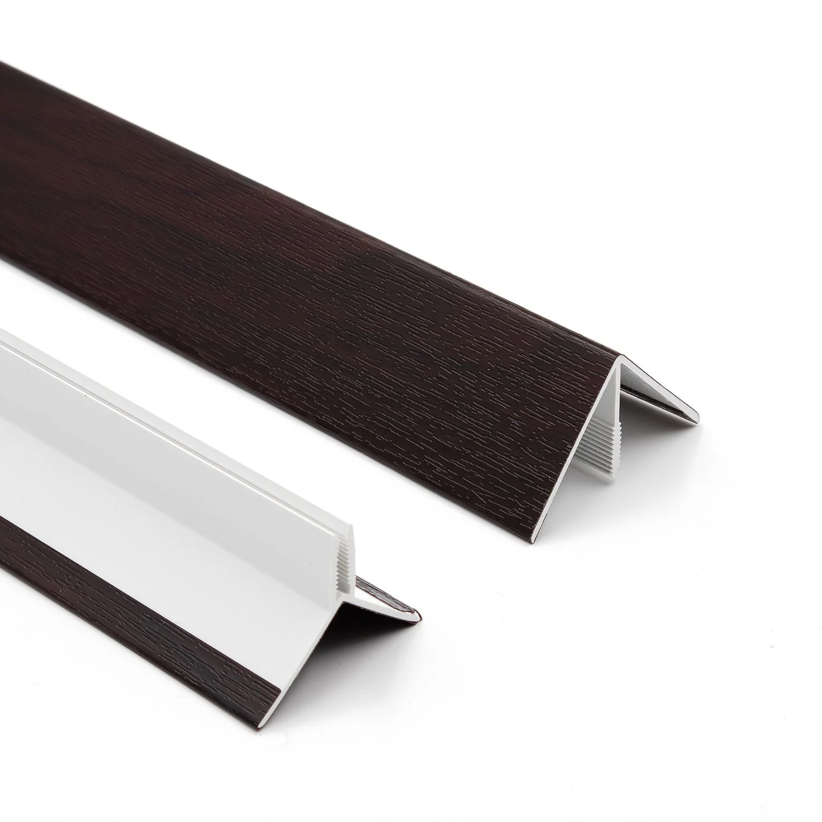 Shiplap Cladding 90° Corner Trim (2.5m) - Image 12