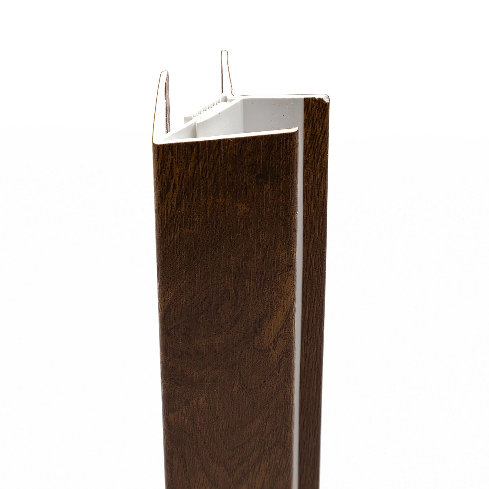 Shiplap Cladding 90° Corner Trim (2.5m) - Image 8