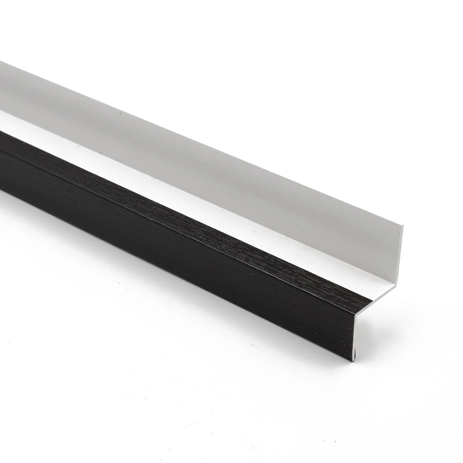 Shiplap Cladding Drip Trim (2.5m) - Image 14