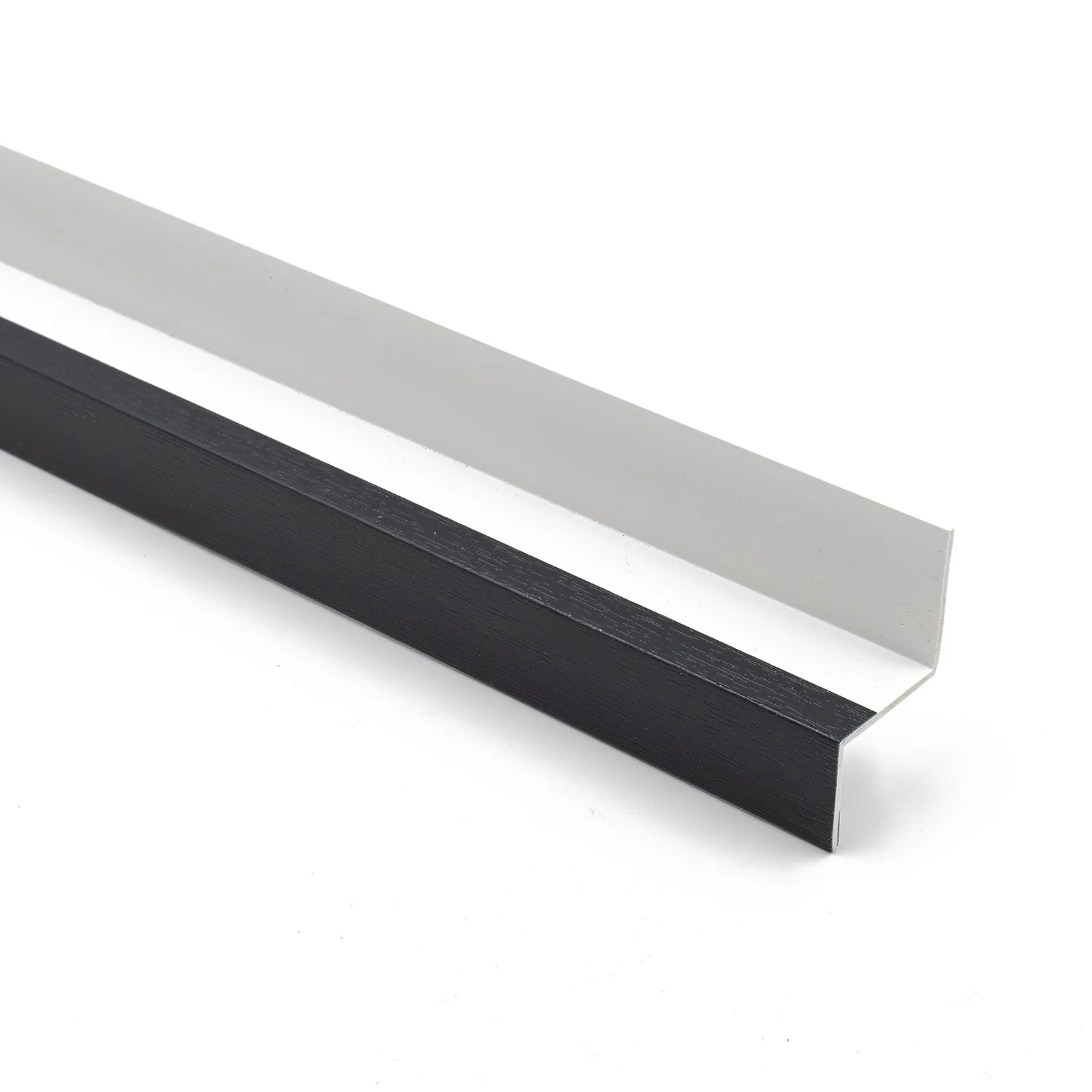 Shiplap Cladding Drip Trim (2.5m) - Image 18