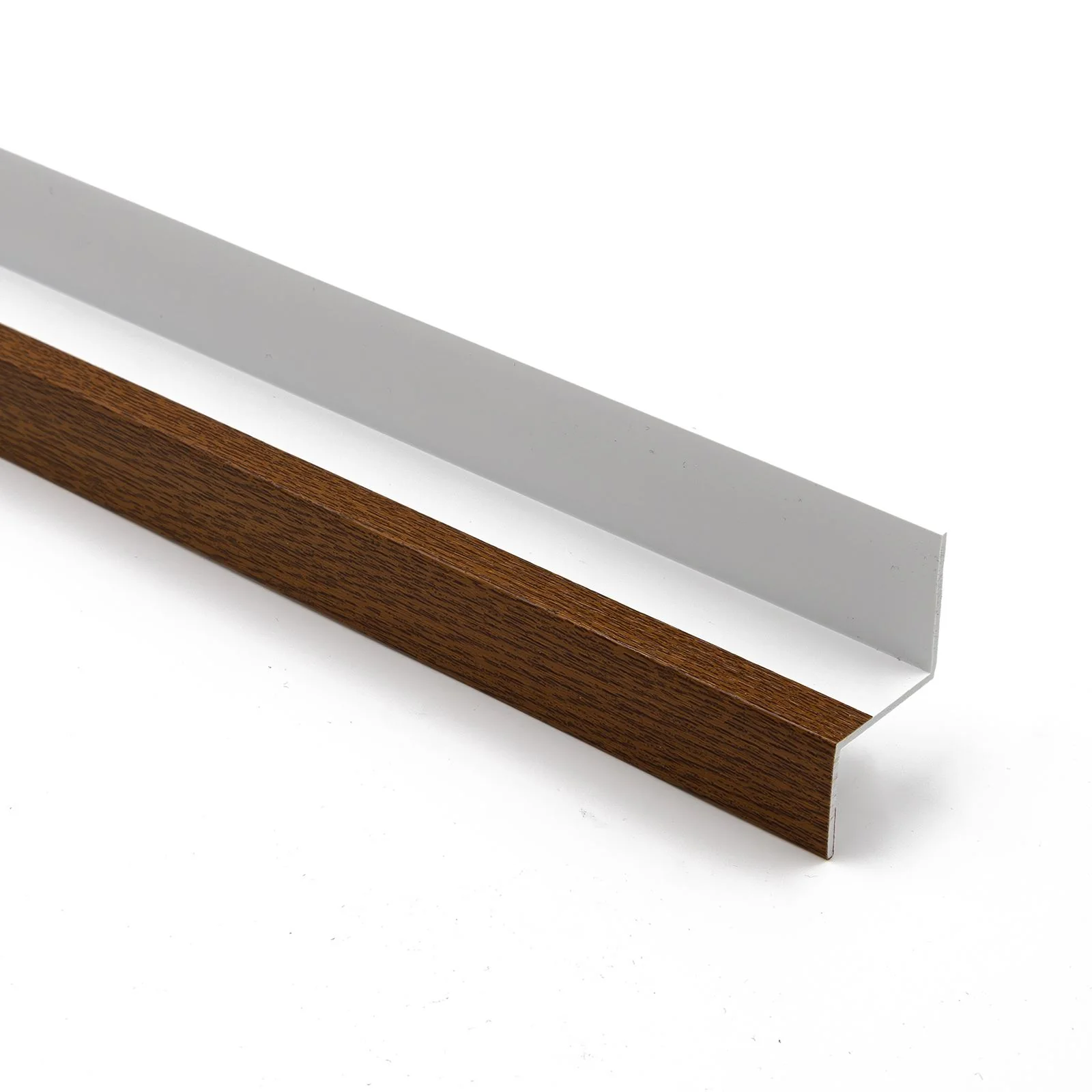 Shiplap Cladding Drip Trim (2.5m) - Image 6