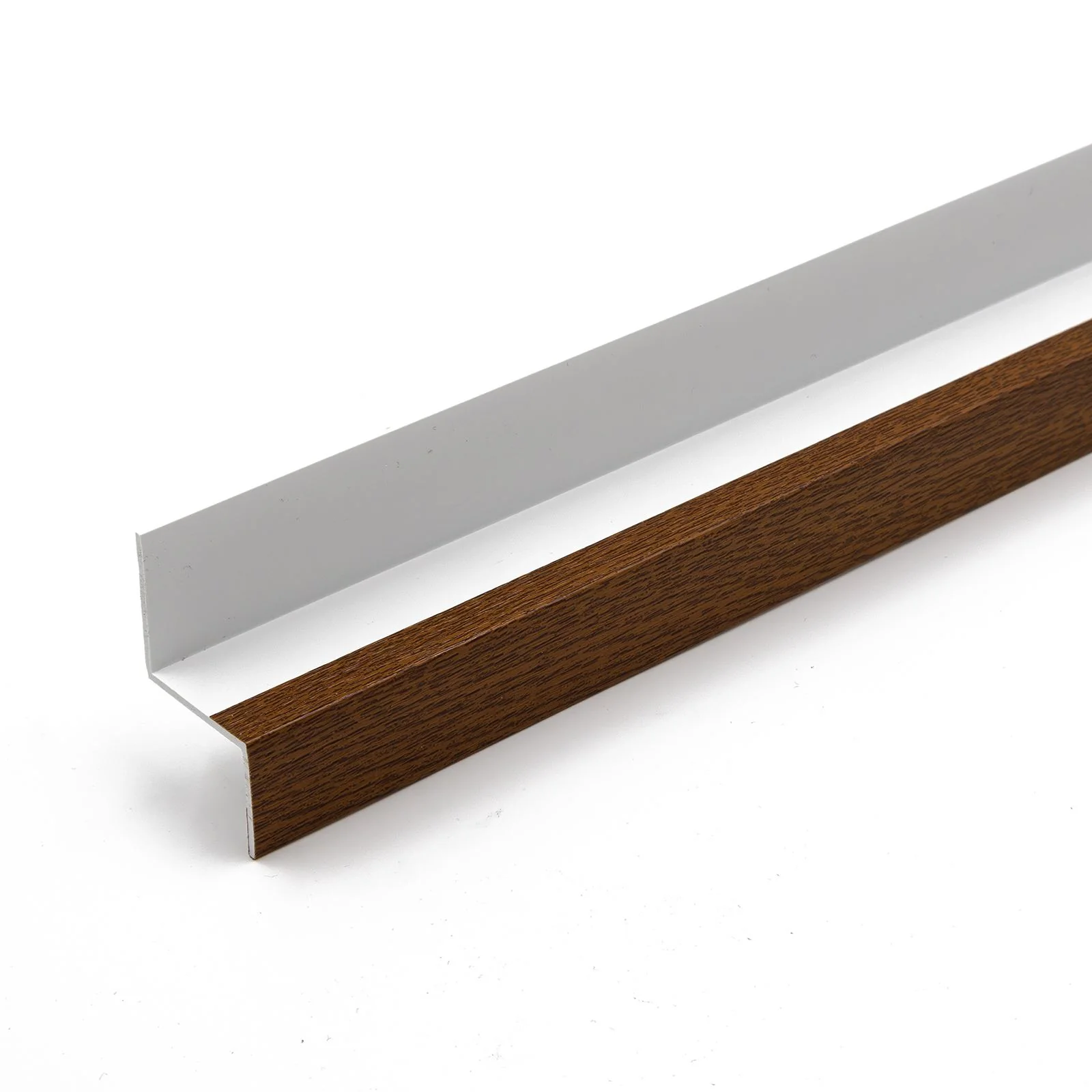 Shiplap Cladding Drip Trim (2.5m) - Image 7