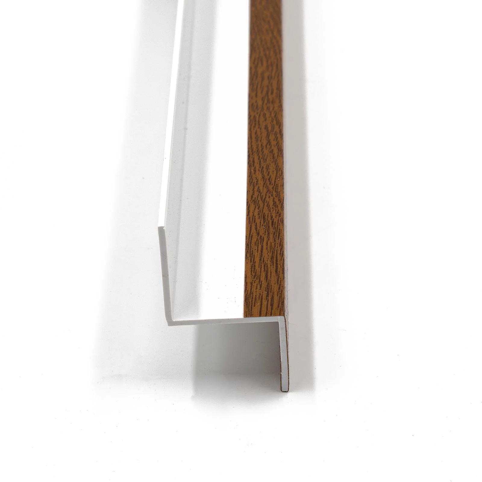 Shiplap Cladding Drip Trim (2.5m) - Image 8