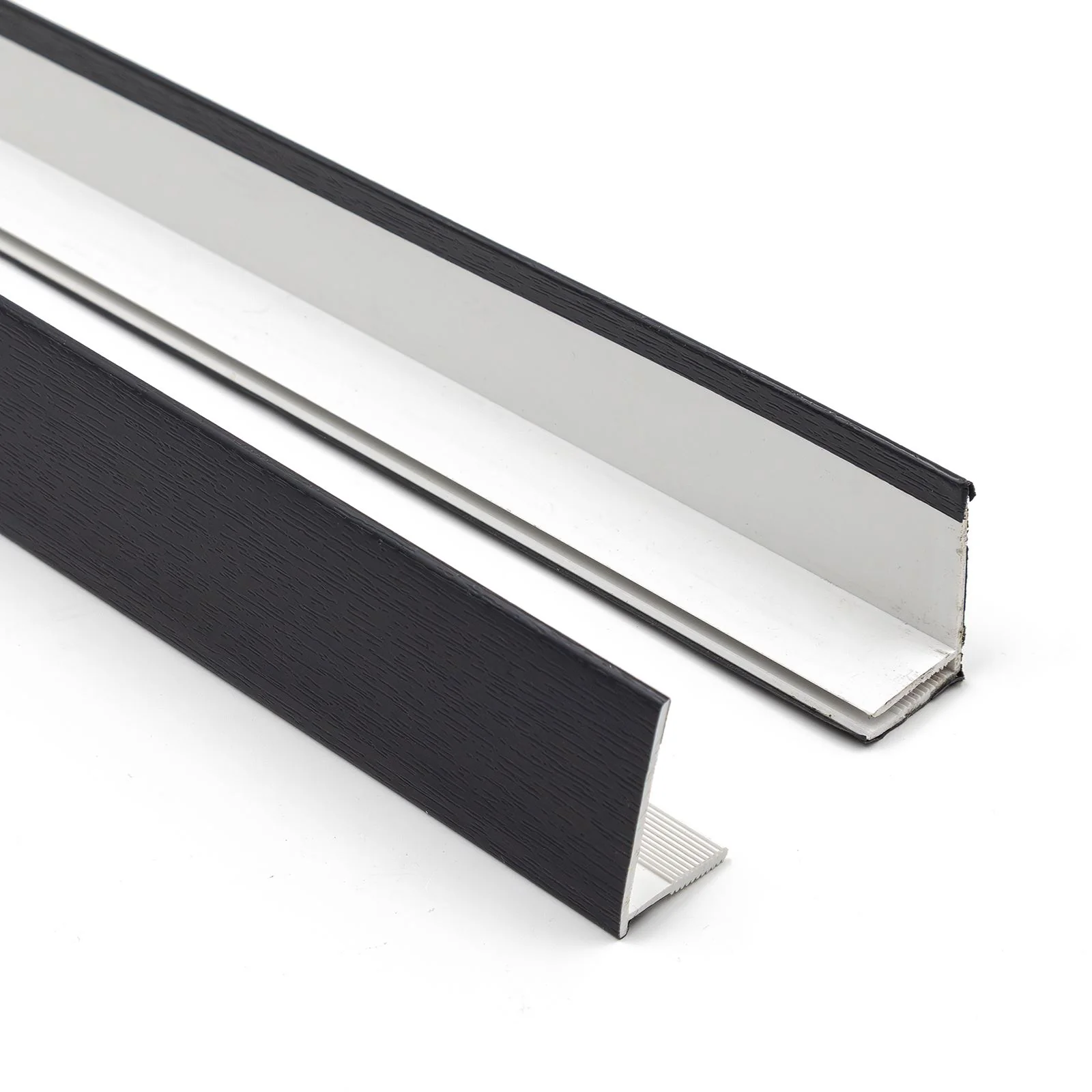 Shiplap Cladding Edge Trim (2.5m) - Image 11